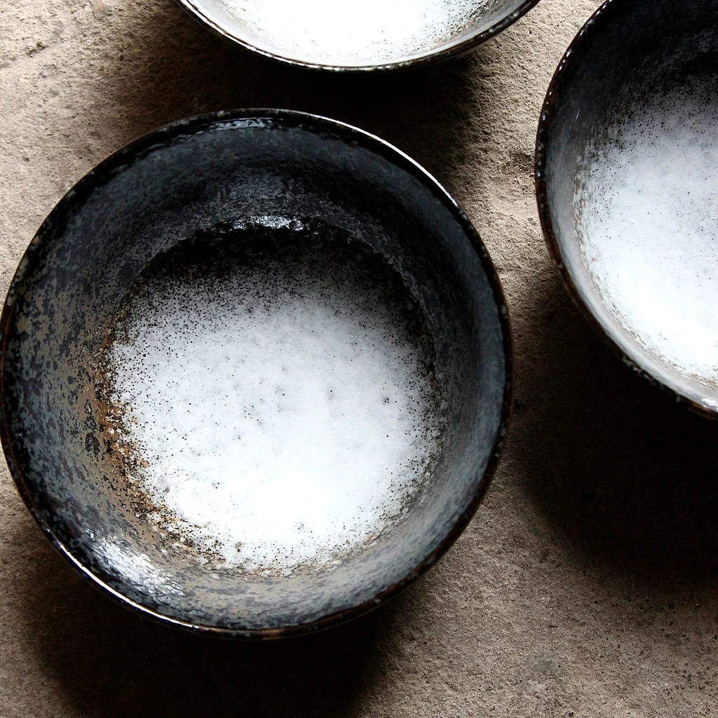 Glossy Black Japanese Bowl - Set of 4
